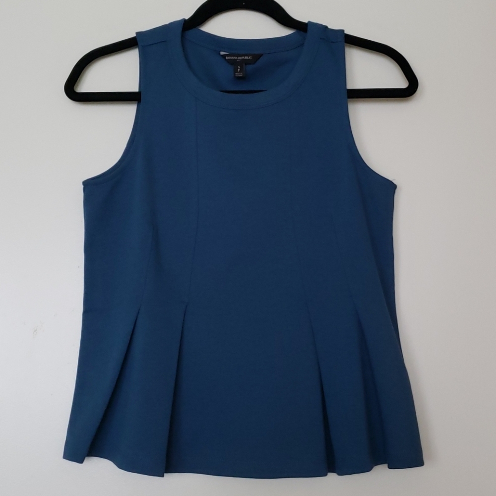 Banana Republic - Teal peplum sleeveless
